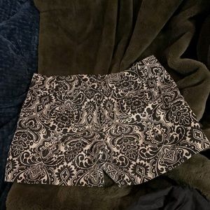 NWOT Ann Taylor chino shorts